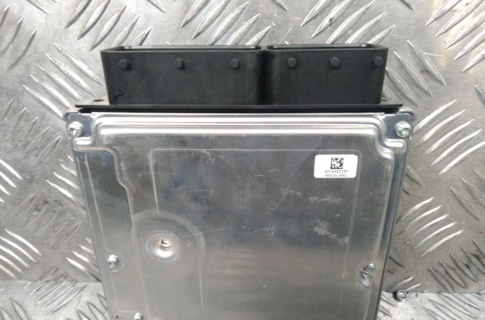 Calculateur moteur BMW SERIE 3 5 E90 2010 occasion