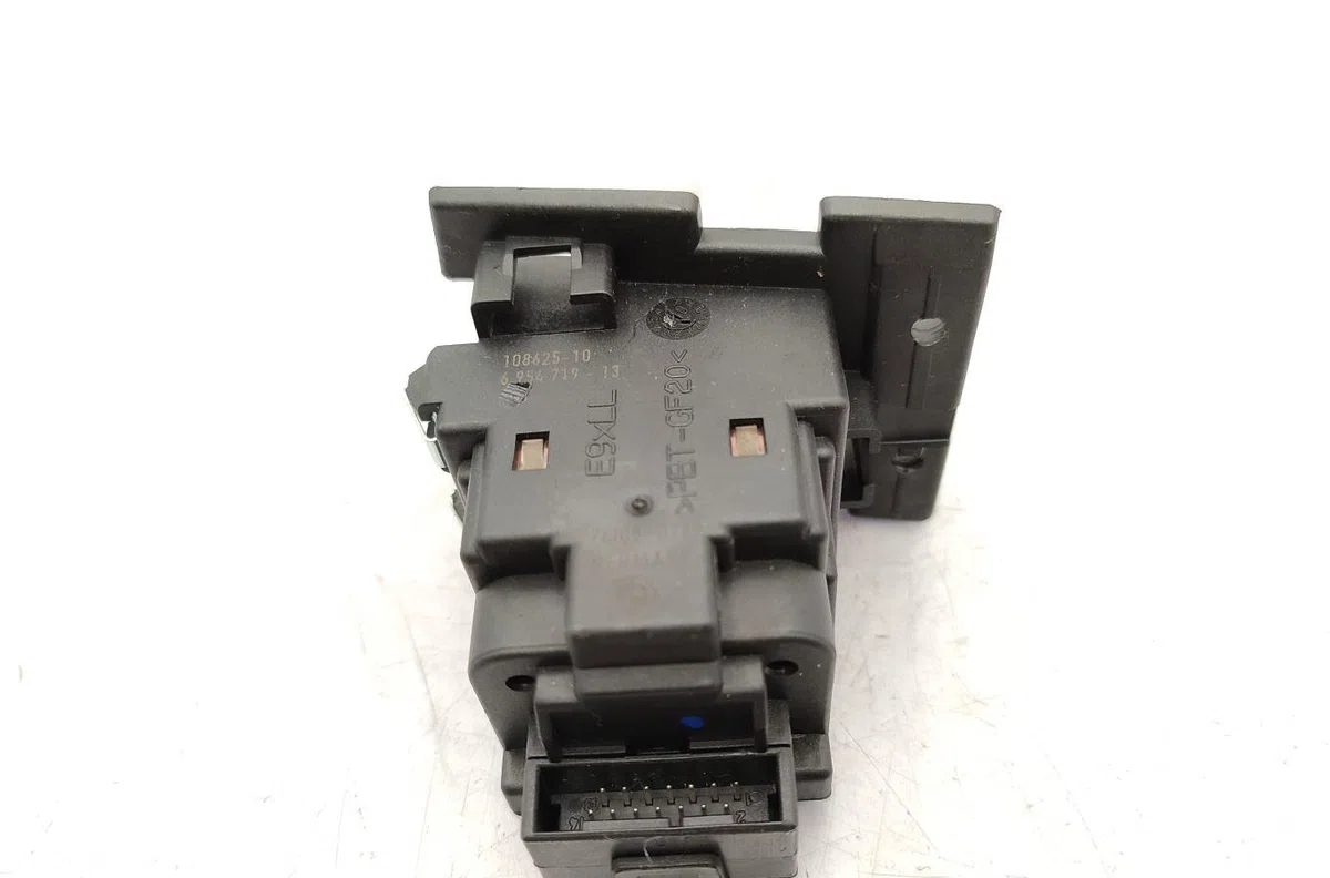 Calculateur moteur BMW SERIE 3 E91 TOURING PHASE 2 BREAK occasion — photo 2