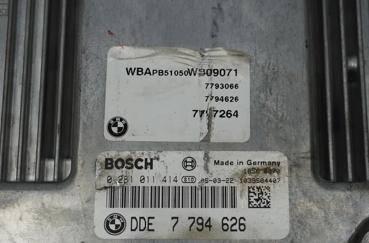 Calculateur moteur Bmw X3 (E83) 3.0 d (2004-2005) occasion — photo 4