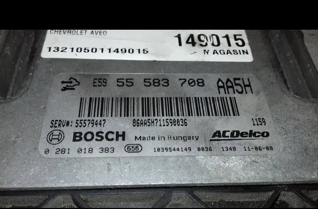 Calculateur moteur Chevrolet AVEO 3-5 portes (T300) 1.3 d (2011-2015) occasion