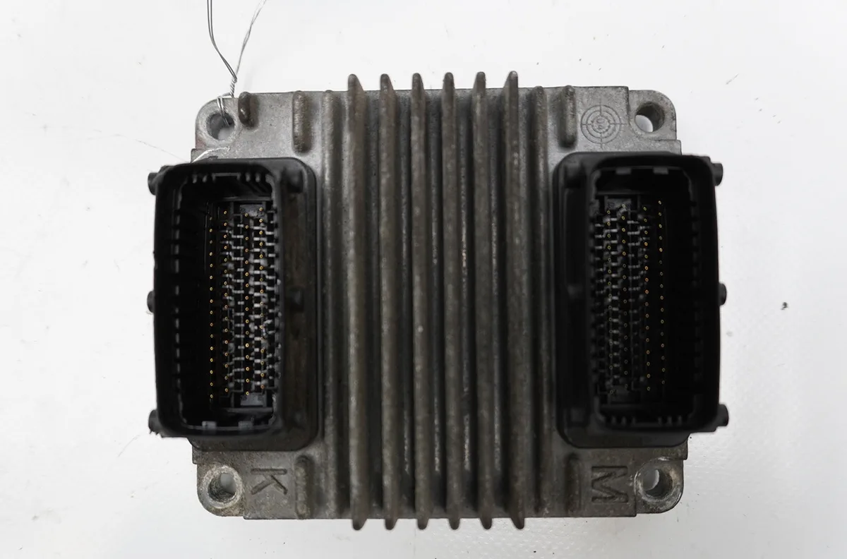 Calculateur moteur Chevrolet AVEO - KALOS 3-5 portes (T200) 1.2 lpg (2005-2008) occasion