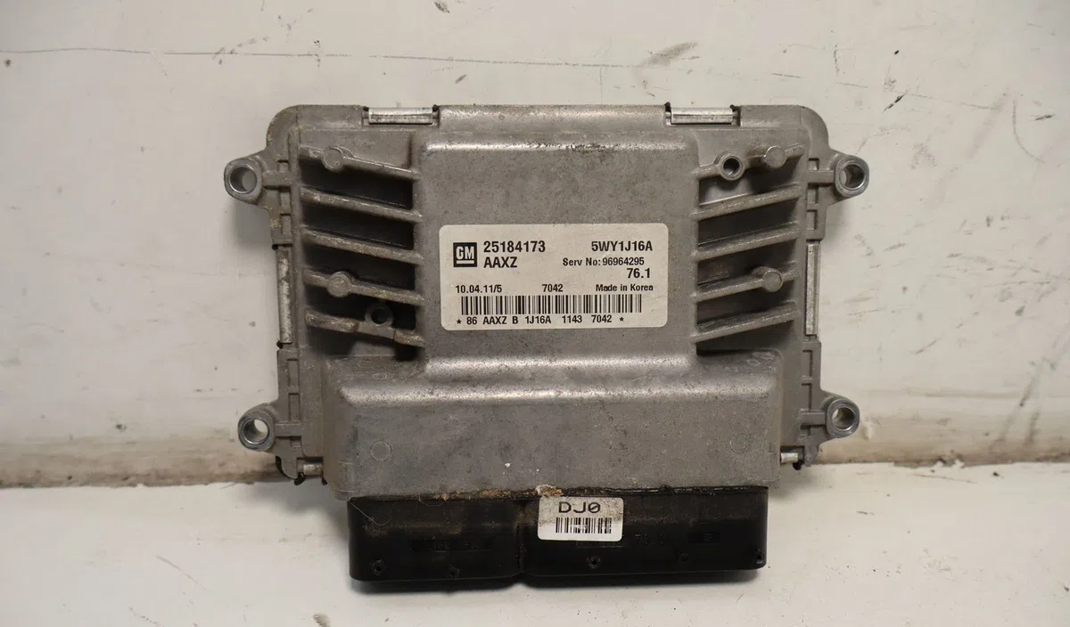 Calculateur moteur Chevrolet ORLANDO (J309) 1.8 (2011) occasion — photo 4