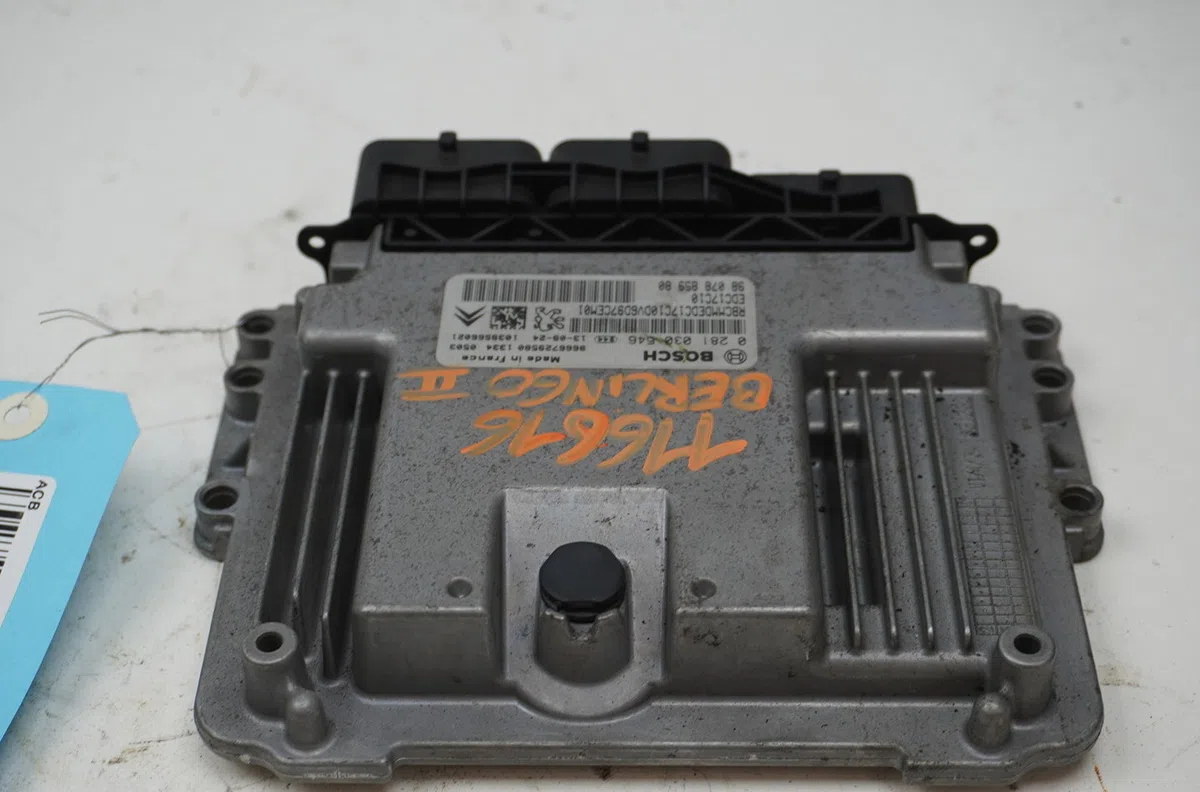 Calculateur moteur Citroen BERLINGO Camionnette-Monospace (B9) 1.6 hdi 90 (2010-2017) occasion — photo 2