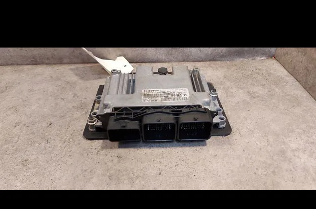 Calculateur moteur Citroen BERLINGO MULTISPACE (B9) 1.6 hdi 90 (2010) occasion