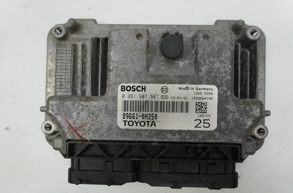 Calculateur moteur Citroen C1 (PM_, PN_) 1.0 (2005-2014) 5 portes occasion — photo 2