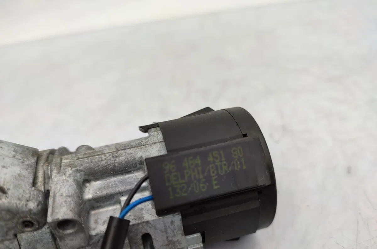 Calculateur moteur CITROEN C3 1 PHASE 2 occasion — photo 4