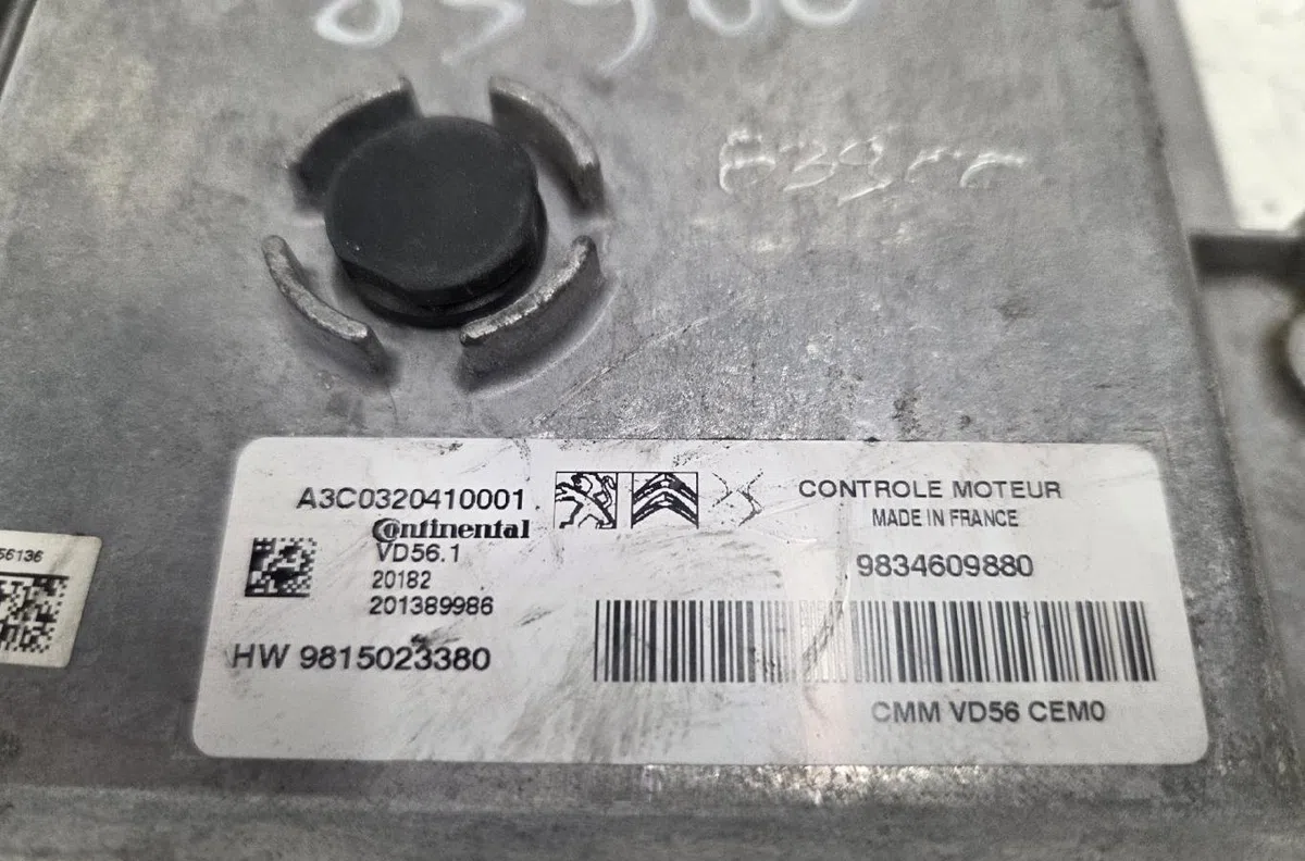 Calculateur moteur CITROEN C3 3 PHASE 1 occasion — photo 3