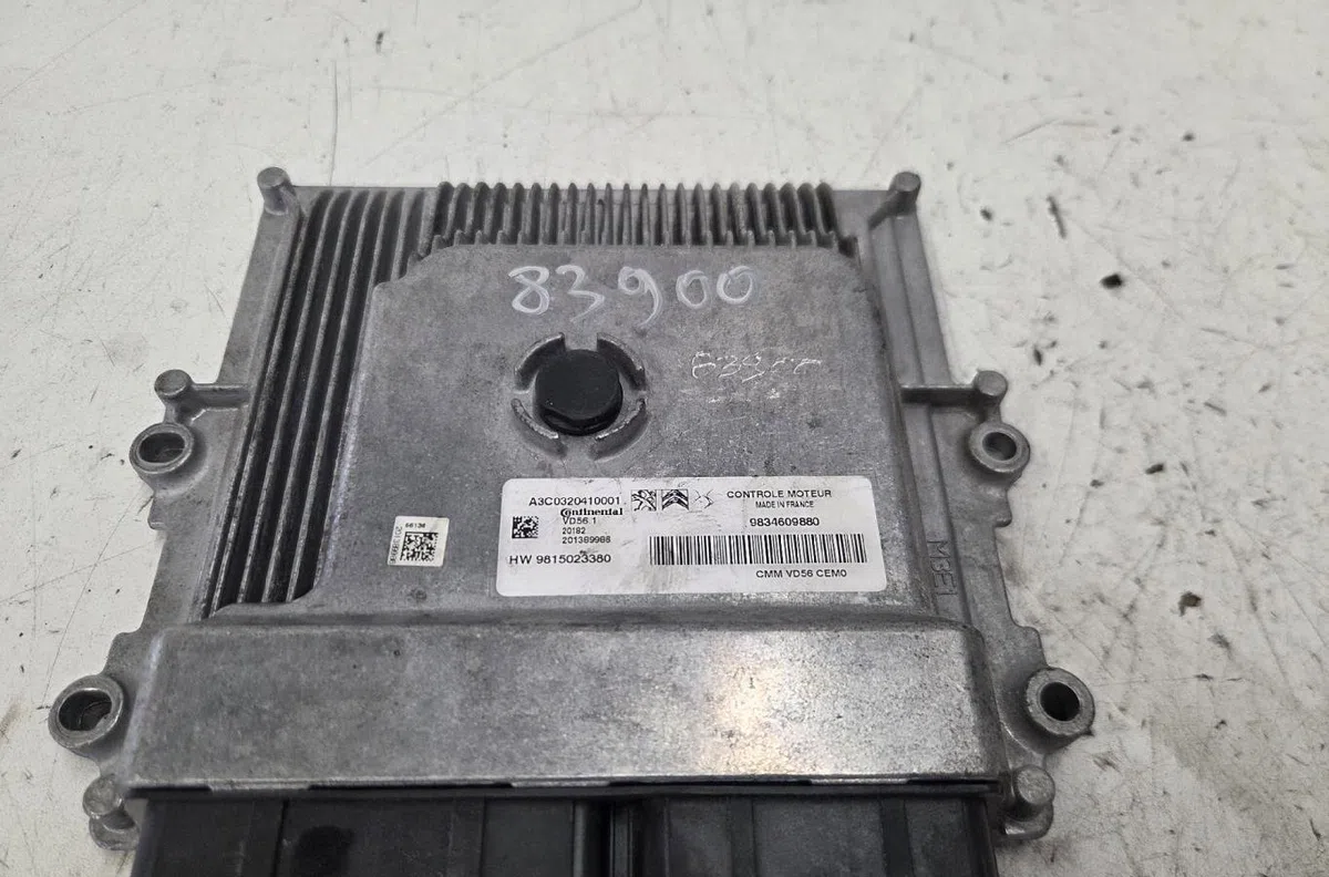 Calculateur moteur CITROEN C3 3 PHASE 1 occasion — photo 4