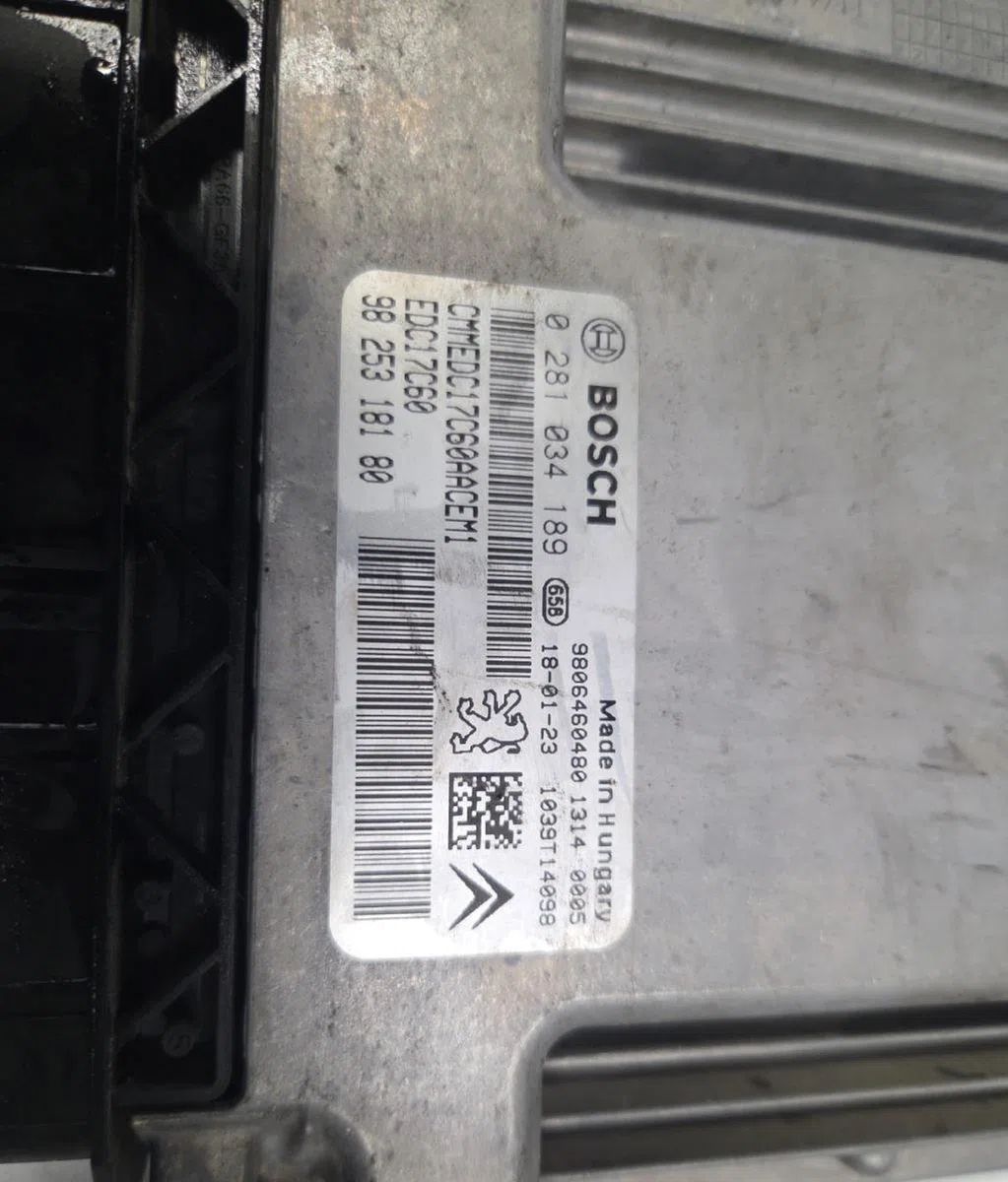 Calculateur moteur CITROEN C3 AIRCROSS 1 PHASE 1 occasion