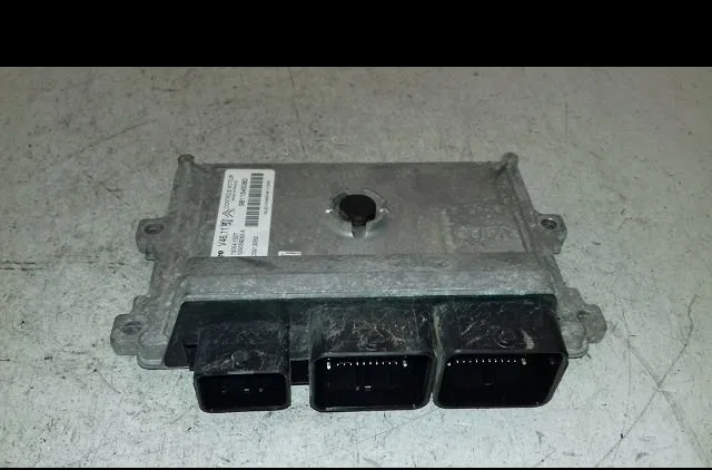 Calculateur moteur Citroen C3 II (SC_) 1.2 vti 82 (2012-2016) 5 portes occasion — photo 3