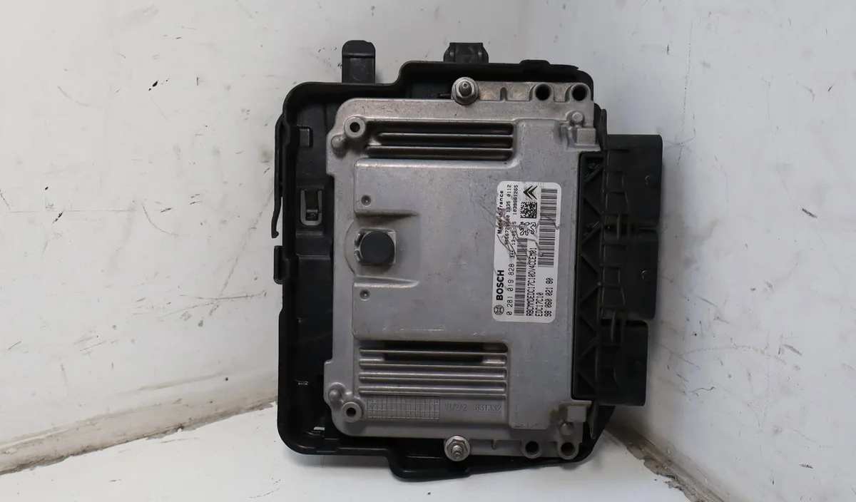 Calculateur moteur Citroen C3 II (SC_) 1.4 hdi 70 (sc8hzc, sc8hr0, sc8hp4) (2009) 5 portes occasion