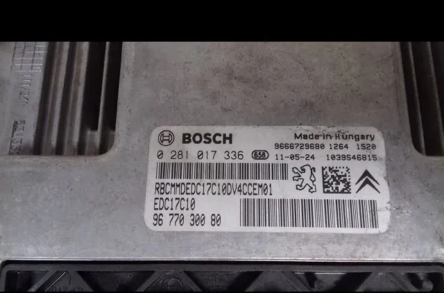 Calculateur moteur Citroën C3 II (SC_) 1.4 hdi 70 (sc8hzc, sc8hr0, sc8hp4) (2009) 5 portes occasion — photo 2