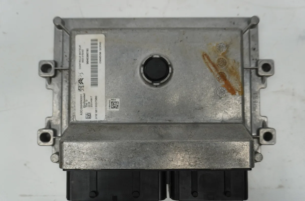 Calculateur moteur Citroën C3 III (SX) 1.2 puretech 82 (2018) 5 portes occasion
