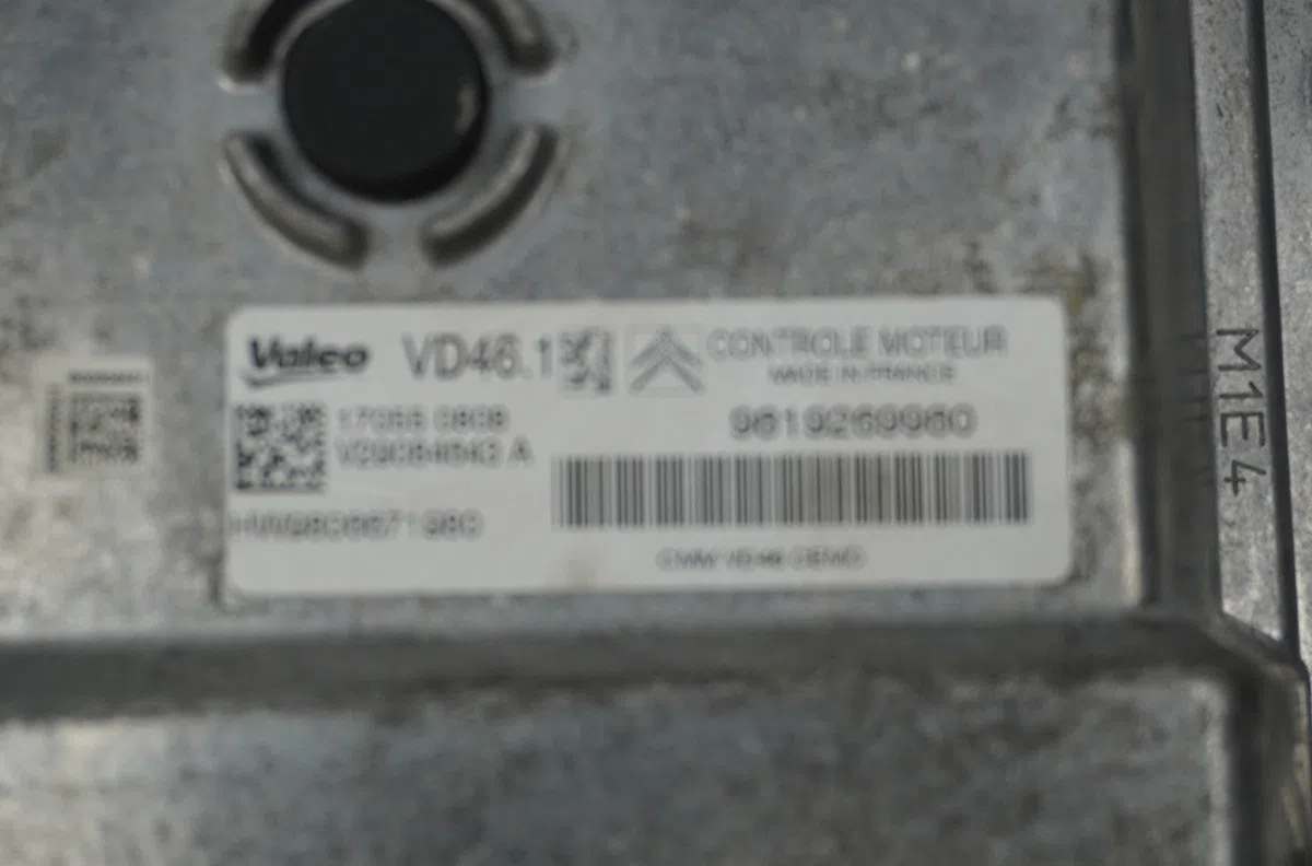 Calculateur moteur Citroen C3 III (SX) 1.2 thp 110 (2016) occasion — photo 3