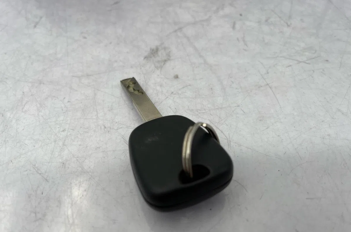 Calculateur moteur CITROEN C3 PICASSO PHASE 1 occasion — photo 2