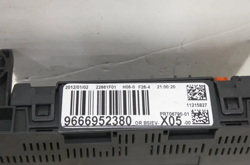 Calculateur moteur CITROEN C3 PICASSO PHASE 1 occasion
