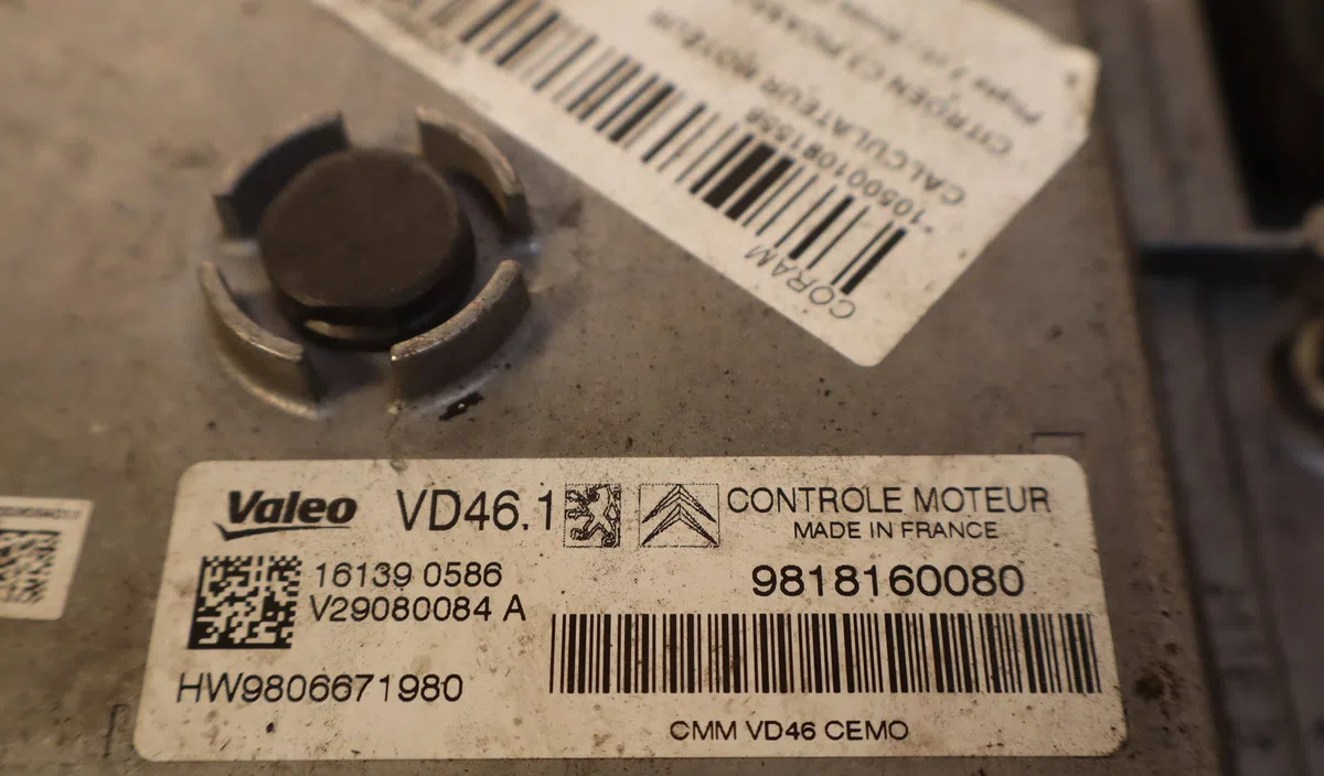 Calculateur moteur Citroen C3 PICASSO (SH_) 1.2 thp 110 (2015) 5 portes occasion — photo 3