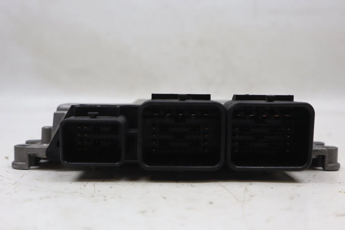Calculateur moteur Citroën C3 PICASSO (SH_) 1.4 vti 95 (2009) occasion