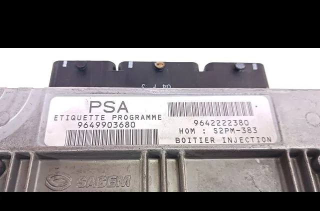 Calculateur moteur Citroën C3 Pluriel (HB_) 1.4 (2003) occasion