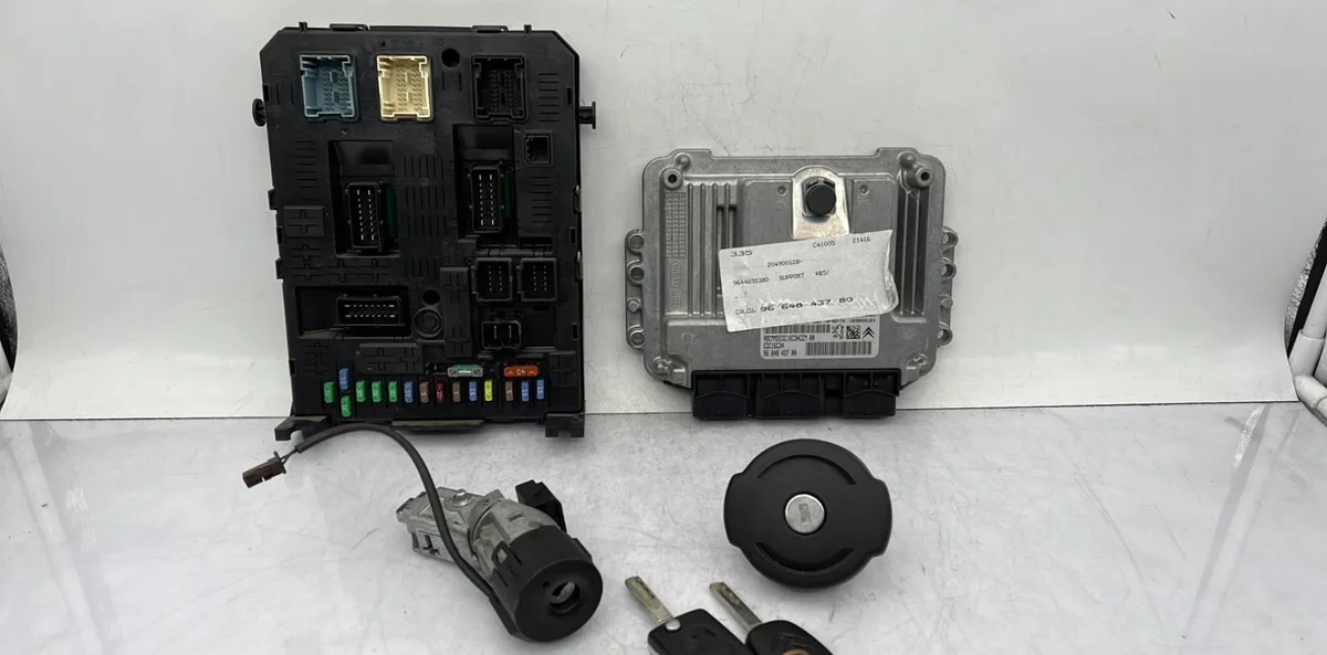 Calculateur moteur CITROEN C4 1 PHASE 2 occasion