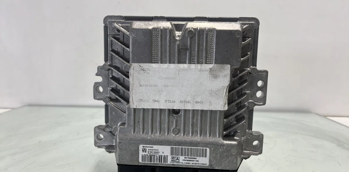 Calculateur moteur CITROEN C4 2 PHASE 1 occasion