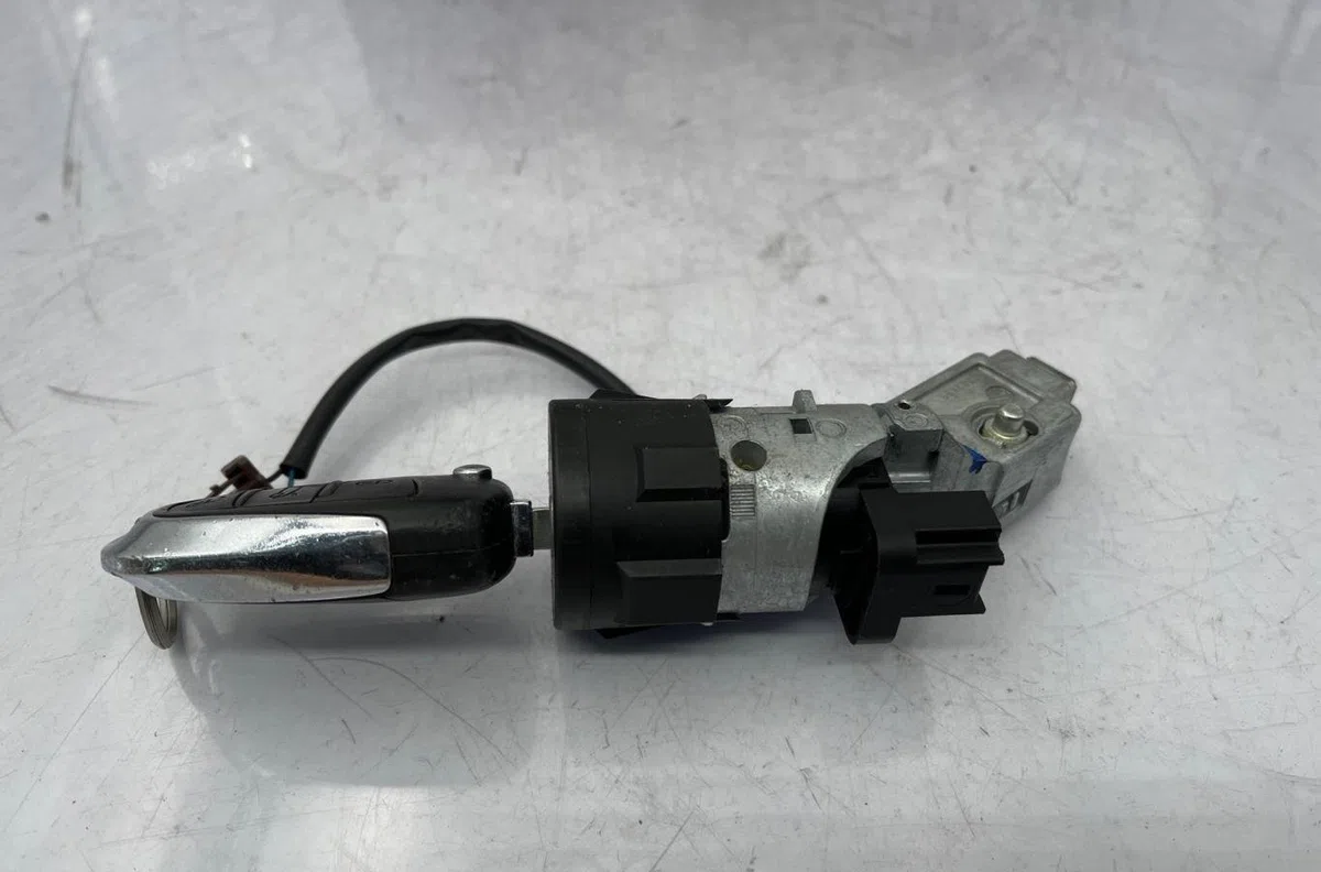 Calculateur moteur CITROEN C4 2 PHASE 1 occasion — photo 4