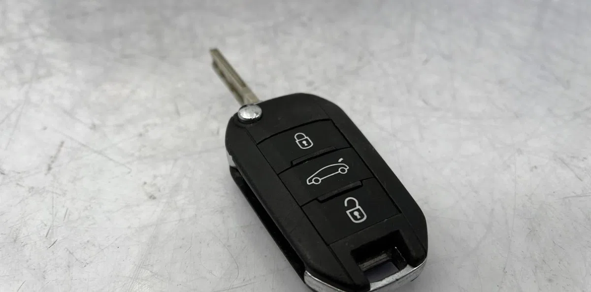 Calculateur moteur CITROEN C4 CACTUS occasion — photo 4