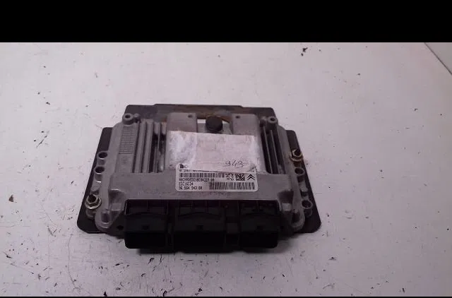 Calculateur moteur Citroen C4 Coupé (LA_) 1.6 hdi (2004-2011) occasion — photo 2