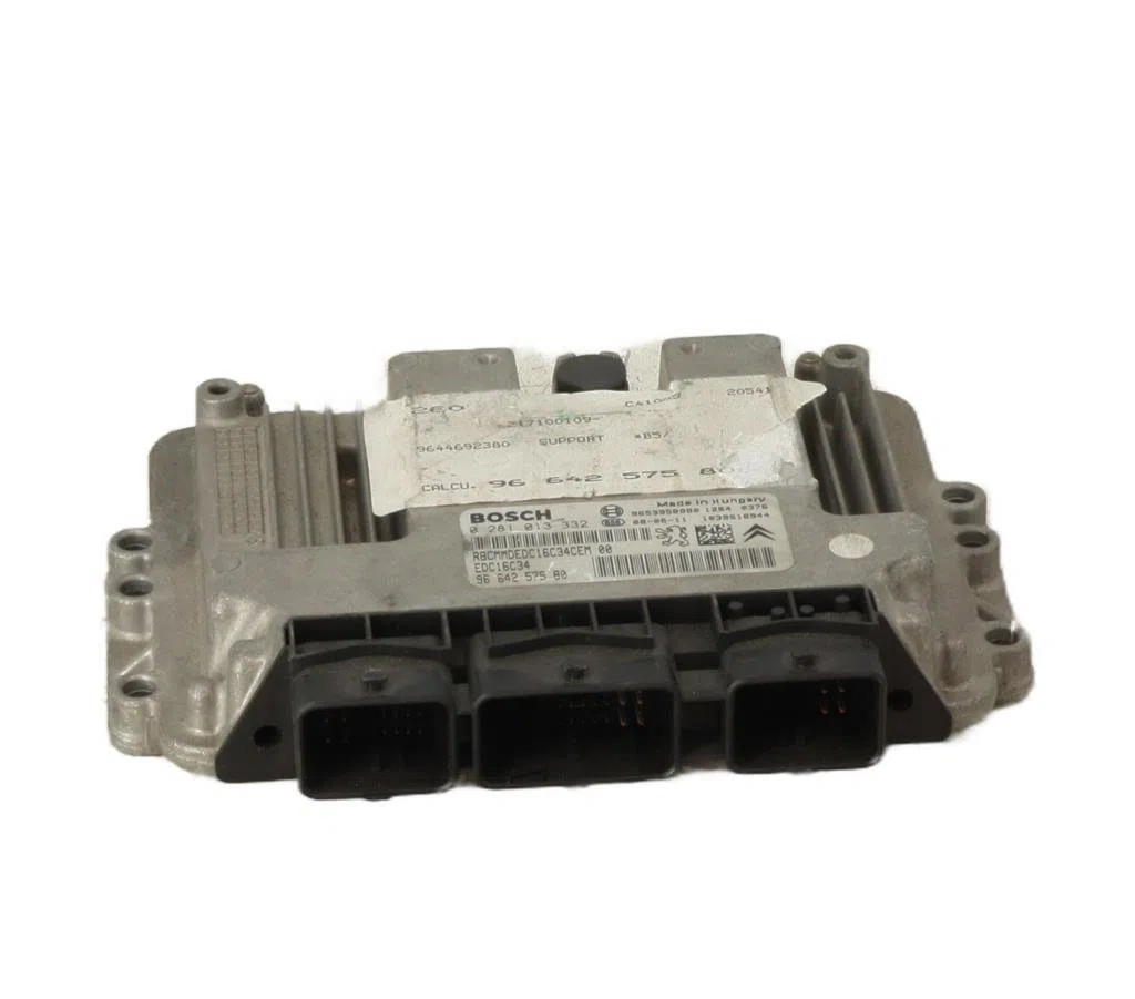 Calculateur moteur Citroen C4 Coupé (LA_) 1.6 hdi (2004-2011) occasion — photo 2