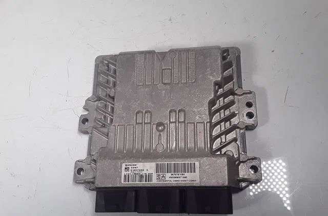 Calculateur moteur Citroen C4 PICASSO I Monospace (UD_) 1.6 hdi 110 (2010-2013) 5 portes occasion — photo 2