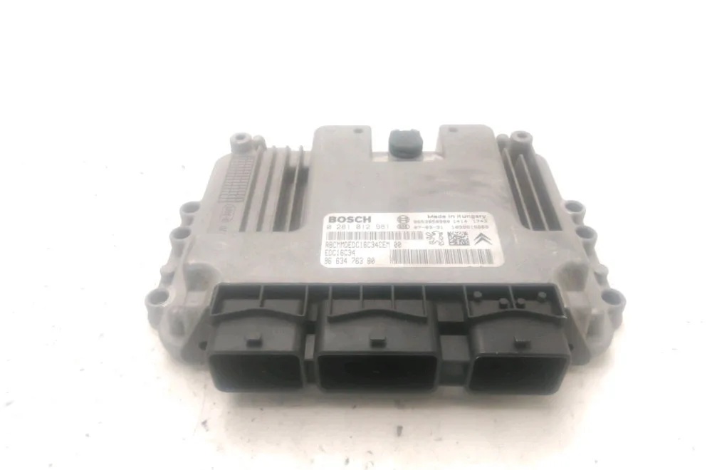 Calculateur moteur Citroen C4 PICASSO I Monospace (UD_) 1.6 hdi (2007-2013) 5 portes occasion