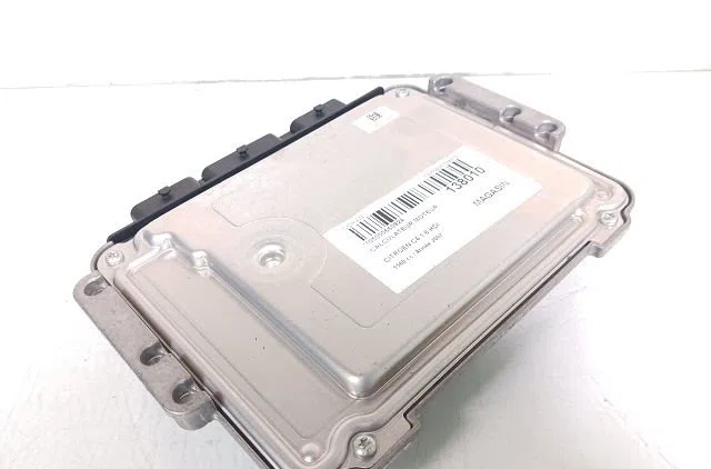 Calculateur moteur Citroen C4 PICASSO I Monospace (UD_) 1.6 hdi (2007-2013) 5 portes occasion — photo 2