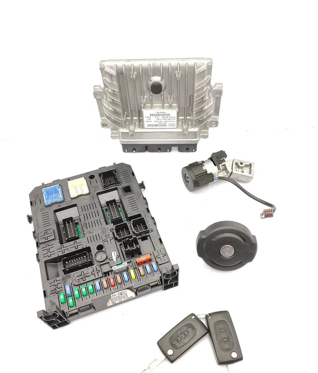 Calculateur moteur CITROEN C5 2 BREAK occasion — photo 2