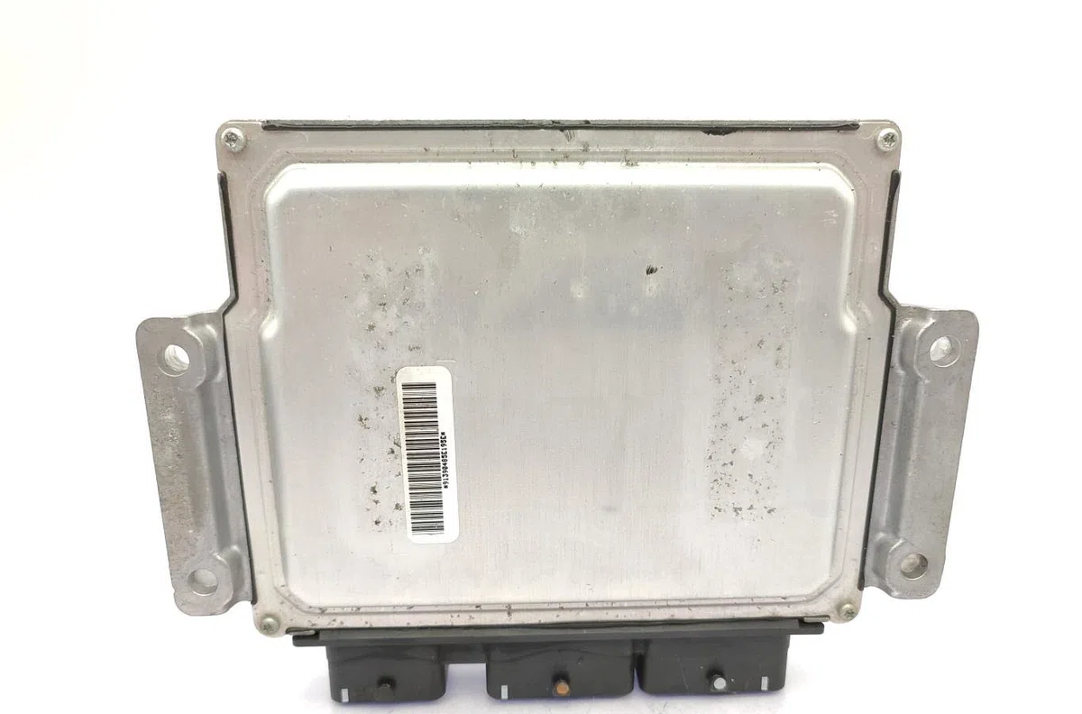 Calculateur moteur CITROEN C5 2 BREAK occasion — photo 4