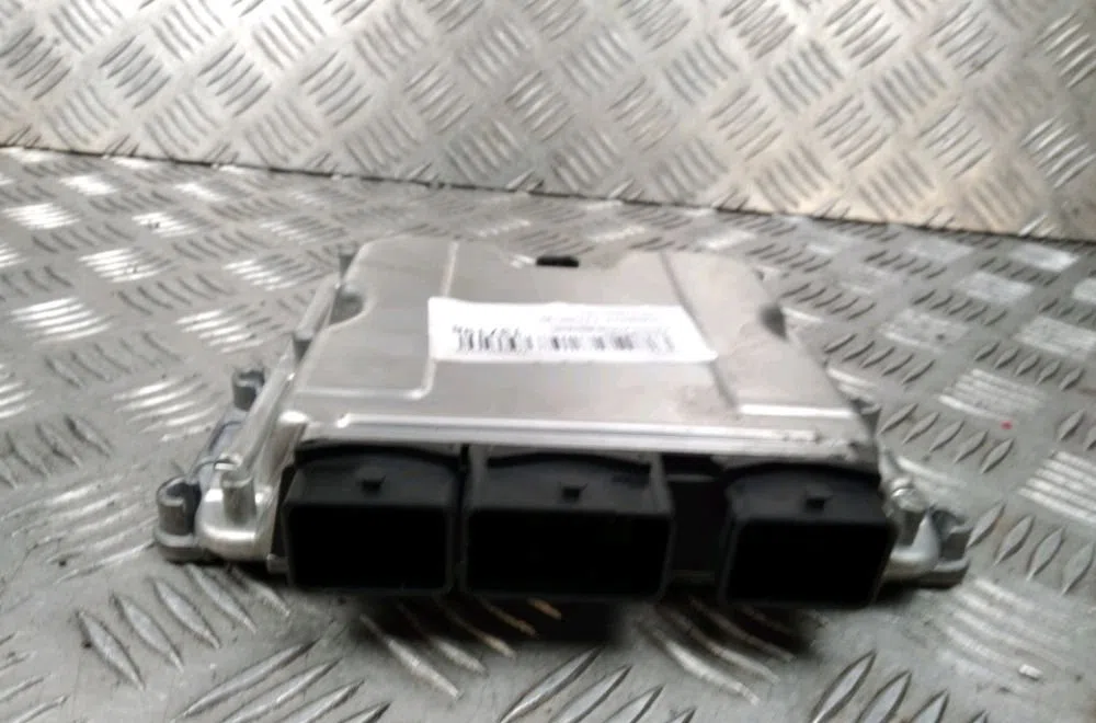 Calculateur moteur Citroen C5 I (DC_) 2.0 hdi (dcrhzb, dcrhze) (2001-2004) 5 portes occasion — photo 2