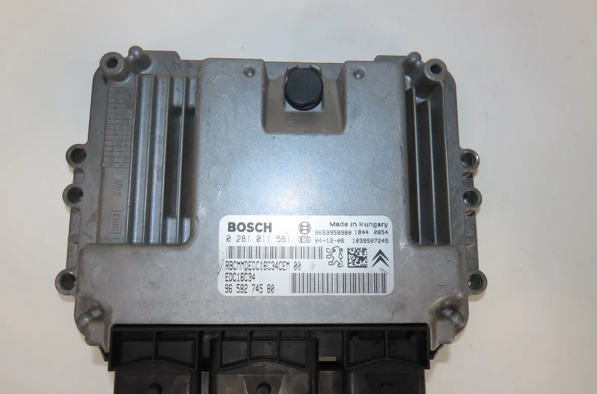Calculateur moteur Citroën C5 II (RC_) 1.6 hdi (rc8hzb) (2004-2008) occasion