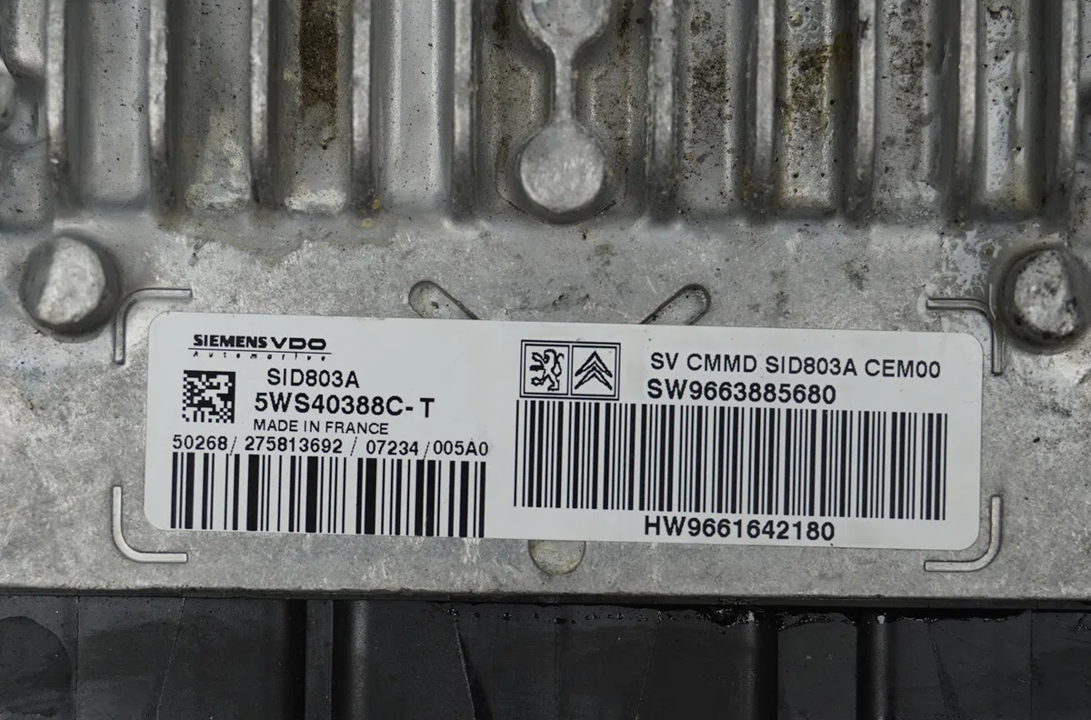 Calculateur moteur Citroen C5 II (RC_) 2.0 hdi (rcrhrh) (2004-2008) 5 portes occasion — photo 3