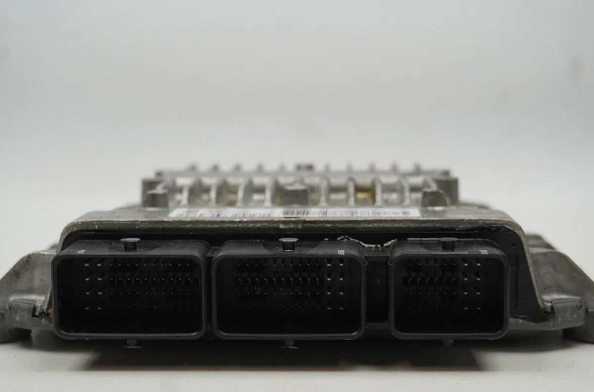 Calculateur moteur Citroen C5 II (RC_) 2.0 hdi (rcrhrh) (2004-2008) 5 portes occasion — photo 4