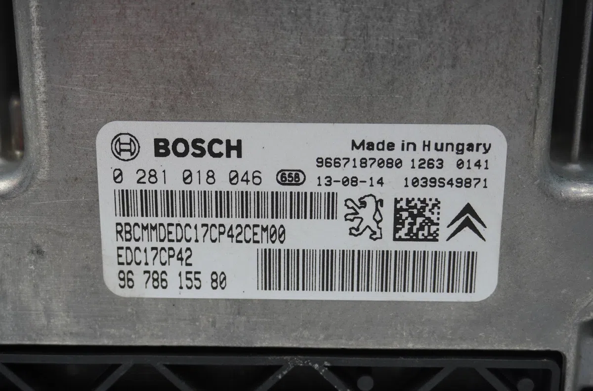 Calculateur moteur Citroen C5 III (RD_) 2.2 hdi 200 (2010) occasion — photo 2