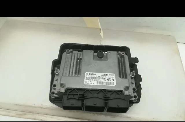 Calculateur moteur Citroen DS3 Décapotable 1.6 hdi 90 (2013-2015) occasion