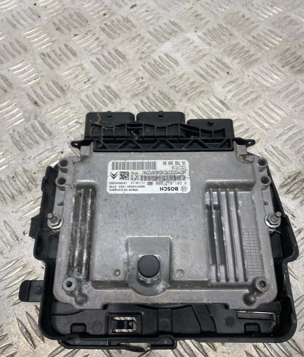 Calculateur moteur CITROEN DS3 PHASE 1 occasion