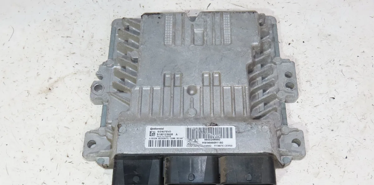 Calculateur moteur Citroën DS3 (SA_) 1.6 hdi 110 (2009-2015) occasion