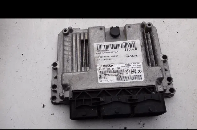 Calculateur moteur Citroen DS3 (SA_) 1.6 hdi 90 (2009-2015) 3 portes occasion — photo 2