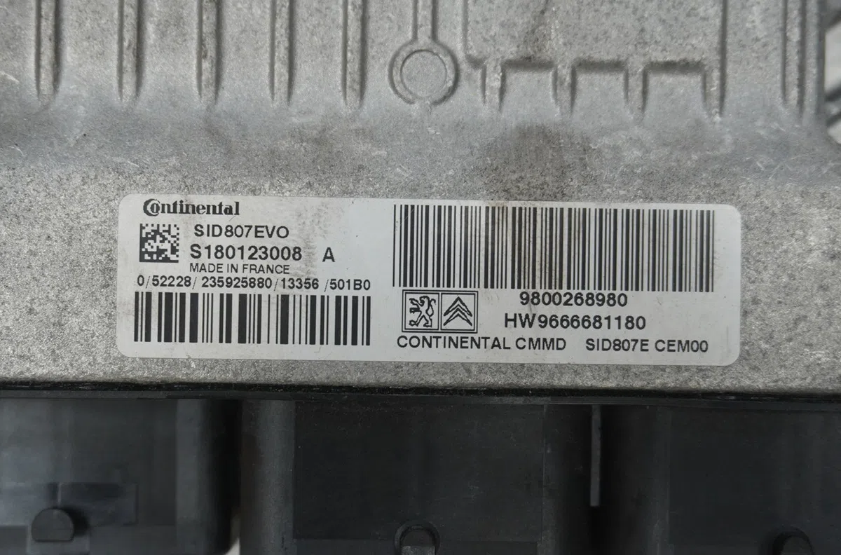 Calculateur moteur Citroën DS4 (NX_) 1.6 hdi 115 (2012-2015) occasion — photo 2