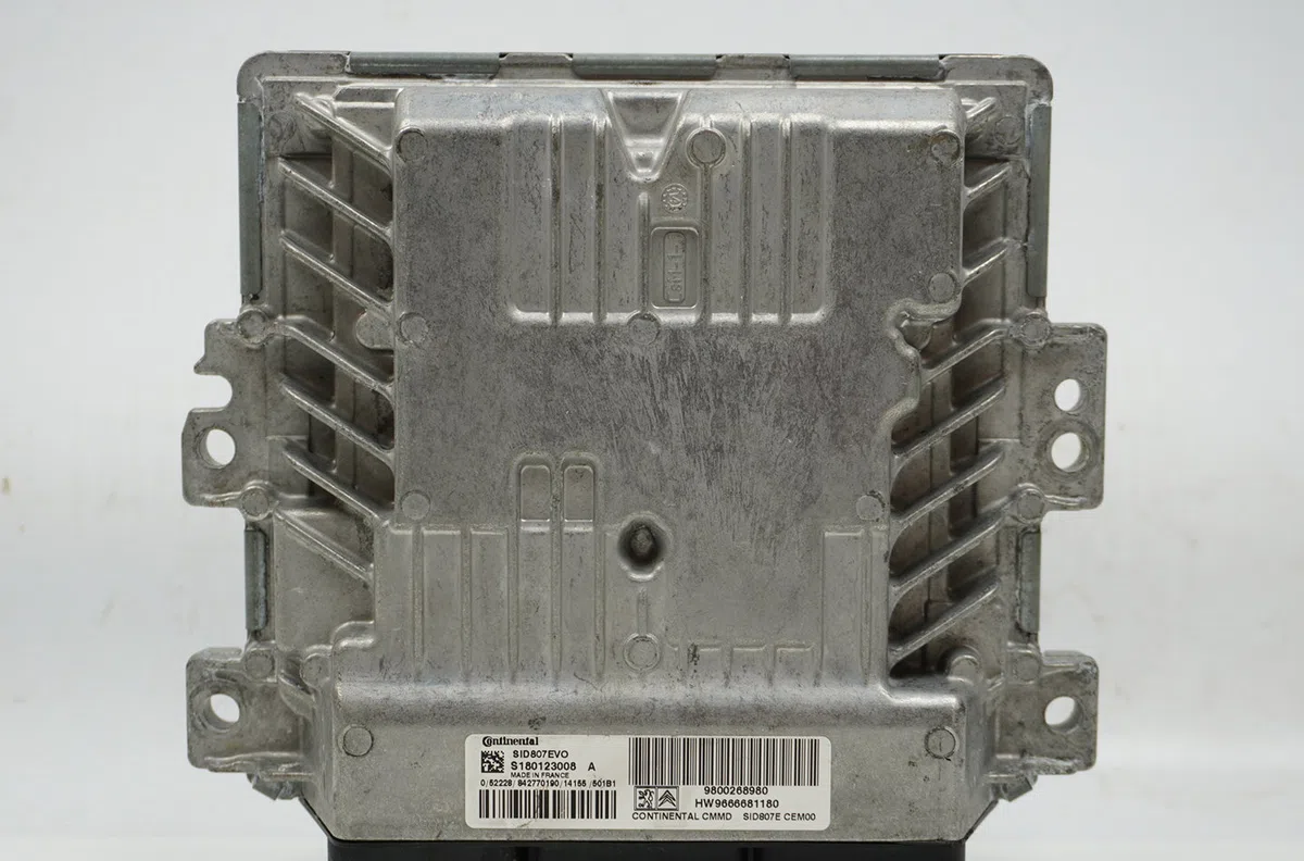 Calculateur moteur Citroen DS4 (NX_) 1.6 hdi 115 (2012-2015) occasion — photo 2