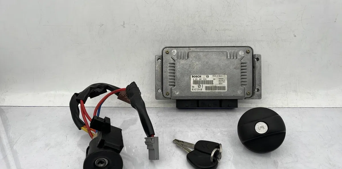 Calculateur moteur CITROEN SAXO PHASE 2 occasion