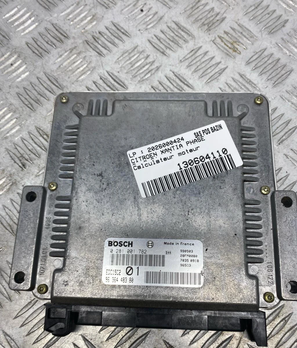 Calculateur moteur CITROEN XANTIA PHASE 2 occasion