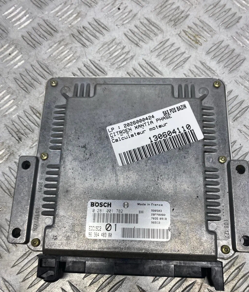 Calculateur moteur CITROEN XANTIA PHASE 2 occasion — photo 2