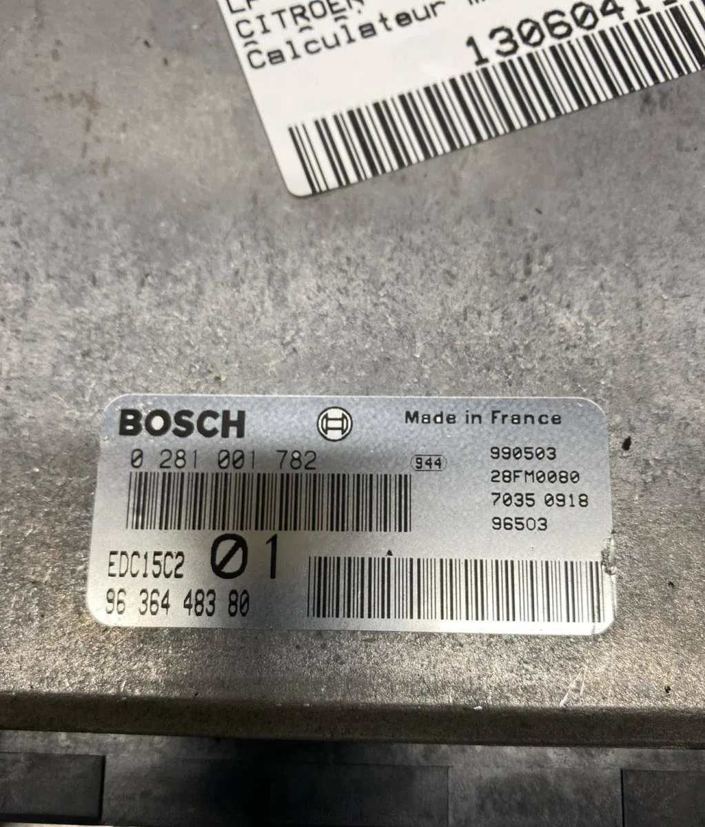 Calculateur moteur CITROEN XANTIA PHASE 2 occasion — photo 3