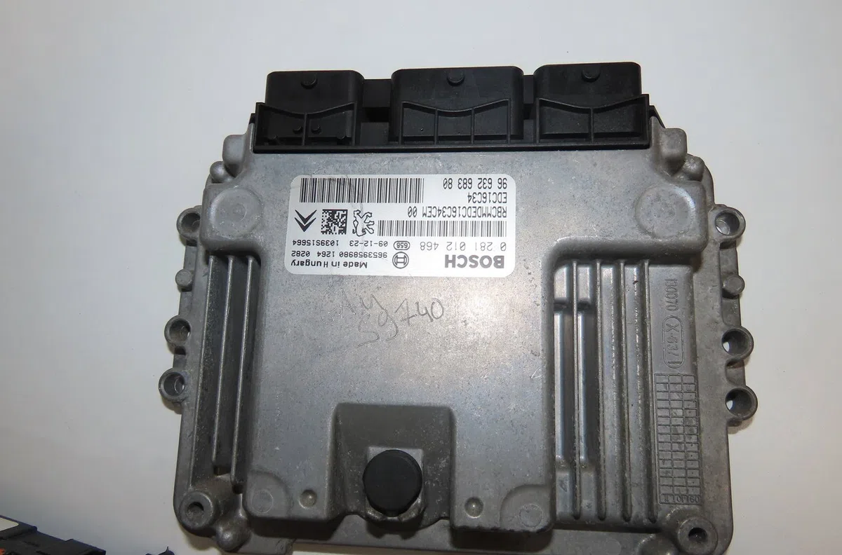 Calculateur moteur Citroen XSARA PICASSO (N68) 1.6 hdi (2004-2011) occasion — photo 3